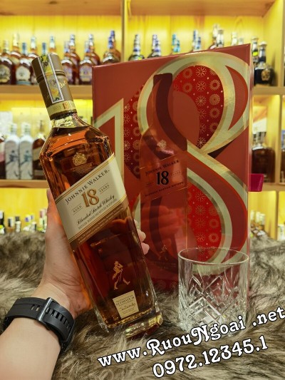 Rượu Johnnie Walker 18 Hộp Quà Tết 2022